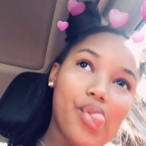 Meet your Posher, Alana